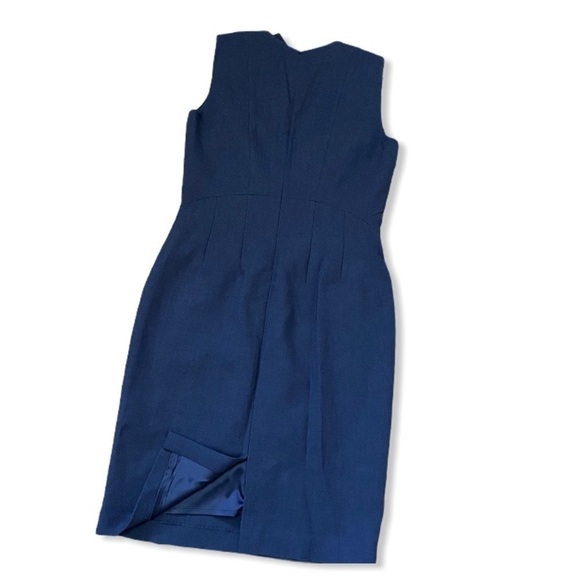 Lafayette 148 Kendal V-Neck Sleeveless Wool Sheath - Picture 5 of 11